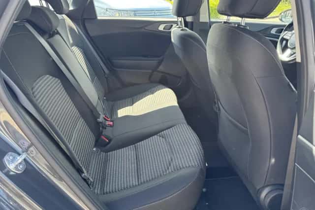 Kia Ceed Sportswagon (2024) thumbnail 8