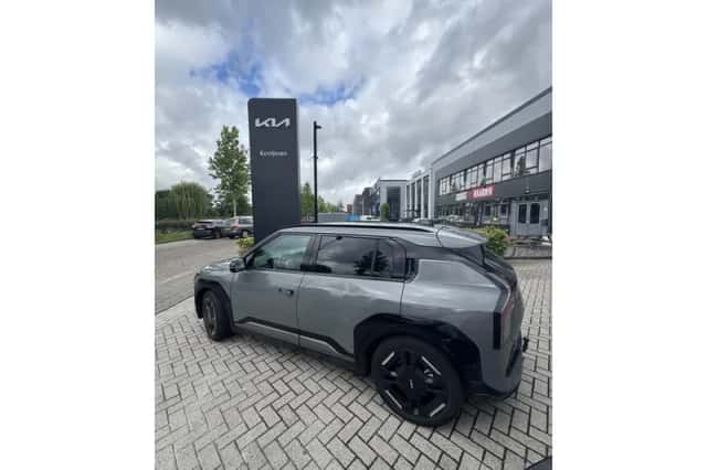 Kia EV3 (2025) thumbnail 3