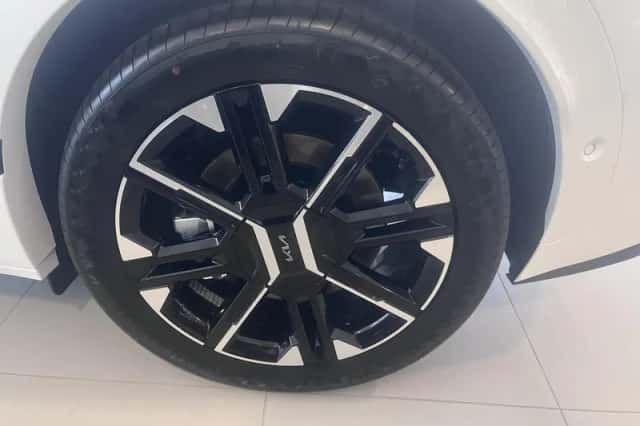 Kia EV6 (2026) thumbnail 4