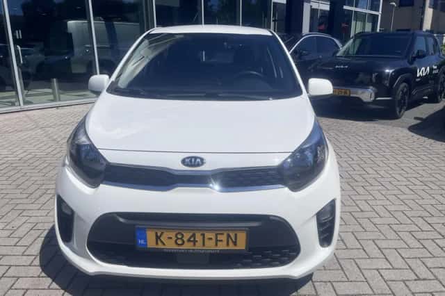 Kia Picanto (2020) thumbnail 2