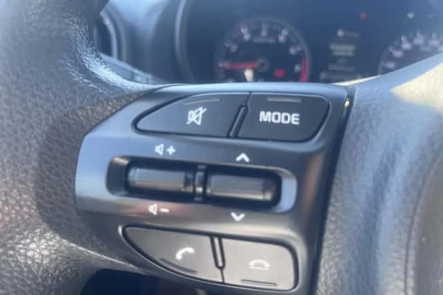 Kia Picanto (2020) thumbnail 6