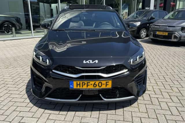 Kia Ceed Sportswagon (2025) thumbnail 2