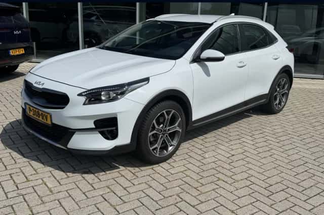 Kia XCeed (2022) thumbnail 1