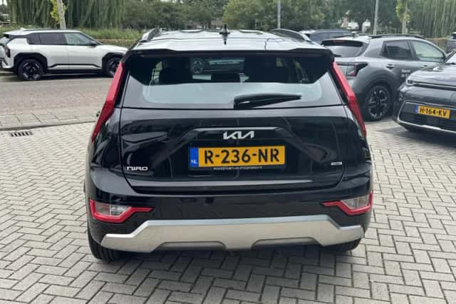 Kia Niro (2022) thumbnail 5
