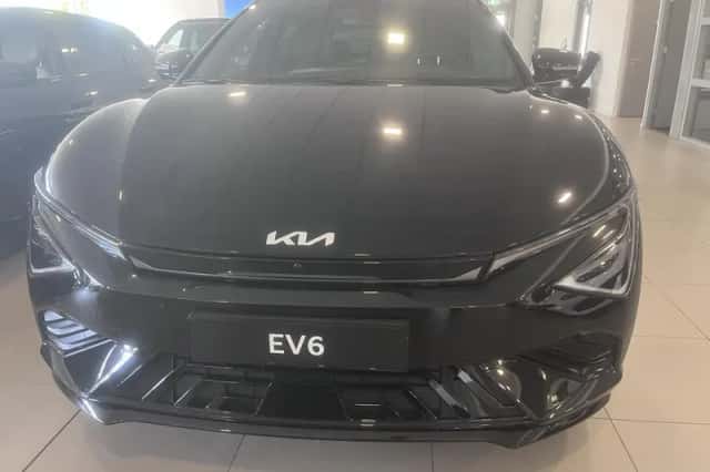Kia EV6 (2026) thumbnail 3