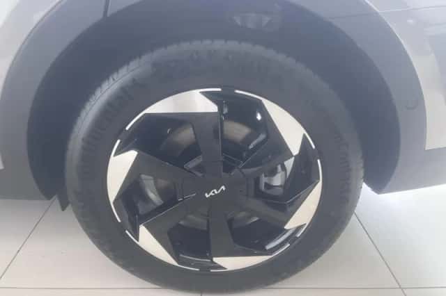 Kia Sorento (2026) thumbnail 5