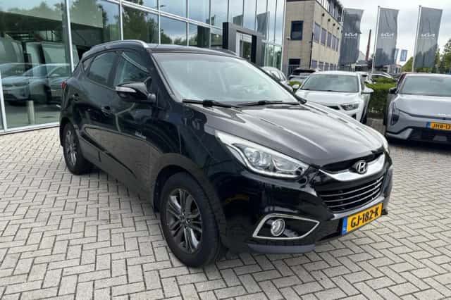 Hyundai ix35 (2015) thumbnail 5