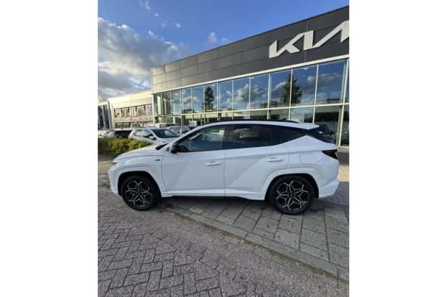 Hyundai Tucson (2022) thumbnail 3