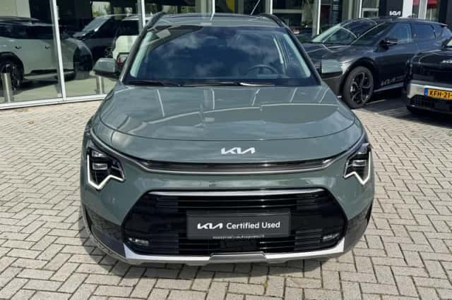 Kia Niro (2025) thumbnail 2