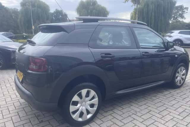 Citroën C4 Cactus (2017) thumbnail 2