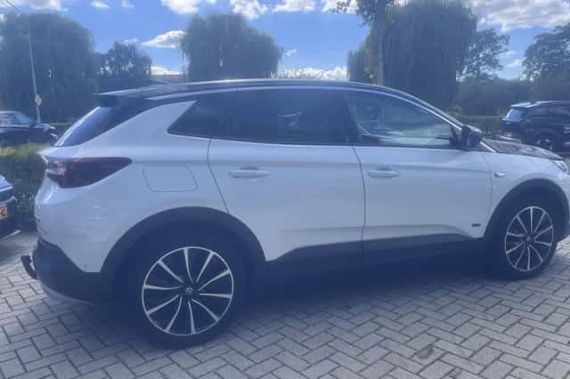 Opel Grandland X (2020) thumbnail 3