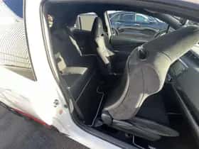 Toyota Yaris (2018) thumbnail 8