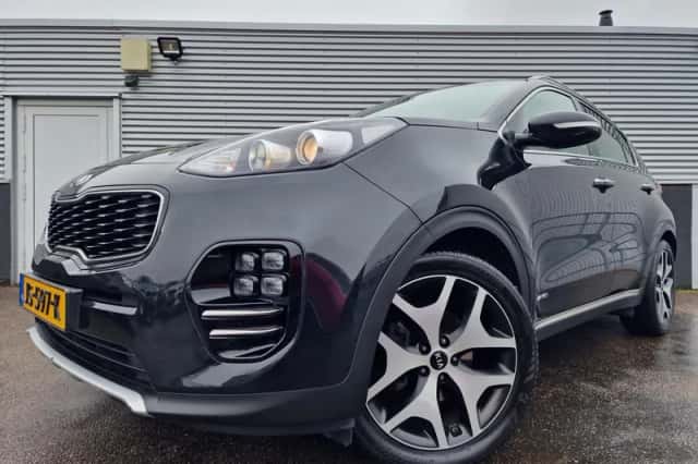 Kia Sportage (2016) thumbnail 3