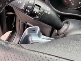 Kia Sportage (2016) thumbnail 38