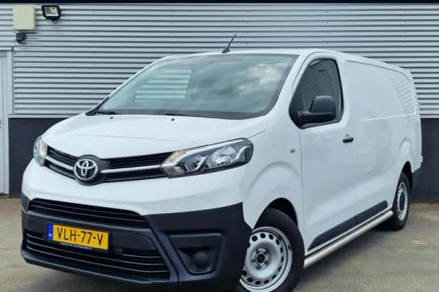 Toyota Proace (2021) thumbnail 1