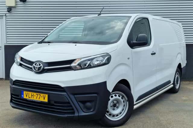 Toyota Proace (2021) thumbnail 2