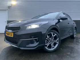 Kia XCeed (2022) thumbnail 2