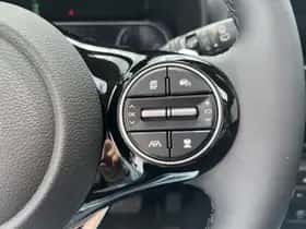Kia Soul EV (2024) thumbnail 26
