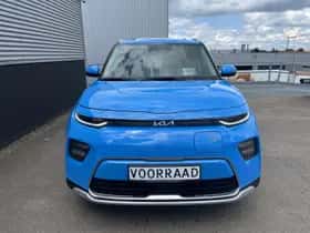 Kia Soul EV (2024) thumbnail 5