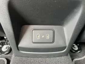 Kia Soul EV (2024) thumbnail 56