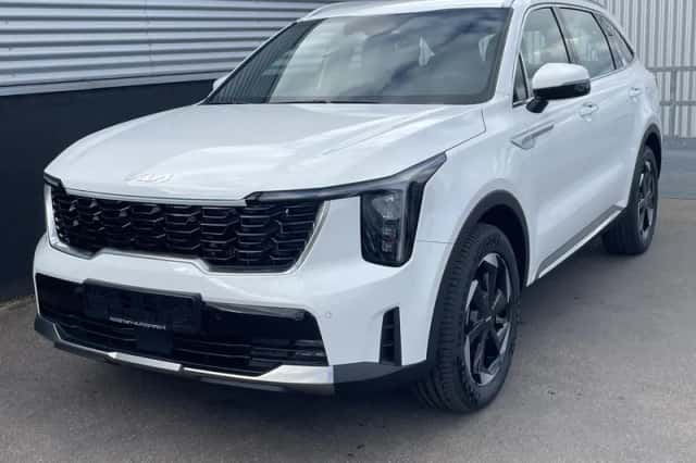 Kia Sorento (2025) thumbnail 4