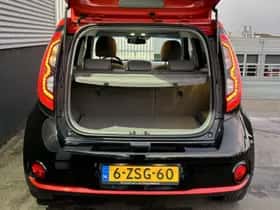 Kia Soul EV (2015) thumbnail 8