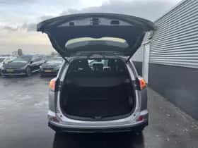 Toyota RAV4 (2018) thumbnail 13