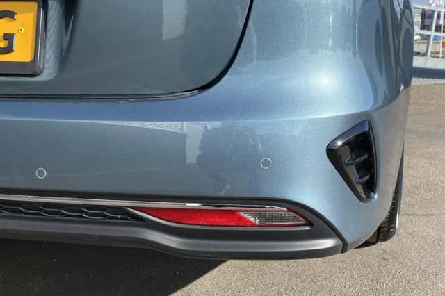 Kia Ceed Sportswagon (2024) thumbnail 5