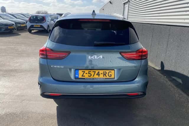 Kia Ceed Sportswagon (2024) thumbnail 6
