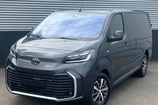 Toyota Proace (2024) thumbnail 2