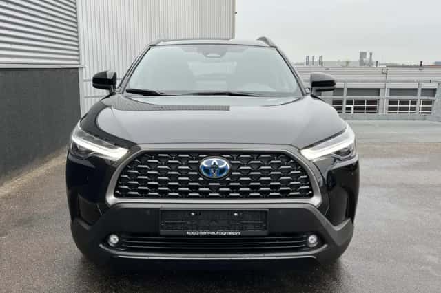 Toyota Corolla (2024) thumbnail 5