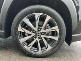 Toyota Corolla (2024) thumbnail 7