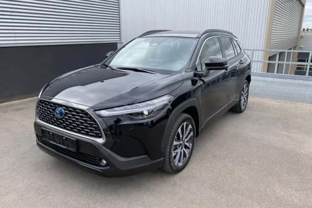 Toyota Corolla (2024) thumbnail 2