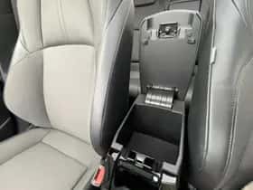 Toyota Corolla (2024) thumbnail 24