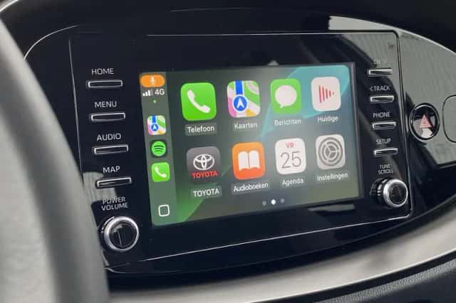 Toyota Aygo (2022) thumbnail 2