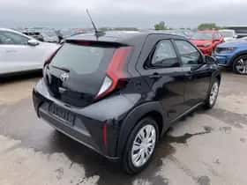 Toyota Aygo (2022) thumbnail 14