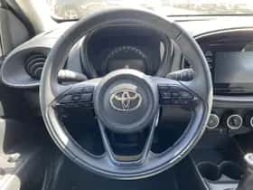 Toyota Aygo (2022) thumbnail 22