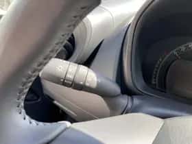 Toyota Aygo (2022) thumbnail 23