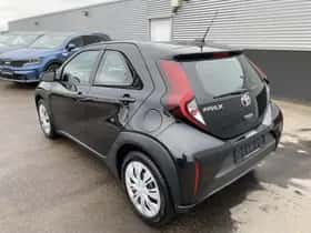 Toyota Aygo (2022) thumbnail 10