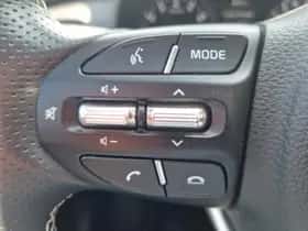 Kia Stonic (2023) thumbnail 23