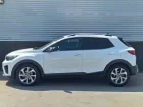 Kia Stonic (2023) thumbnail 4