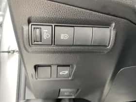 Toyota Corolla (2024) thumbnail 23
