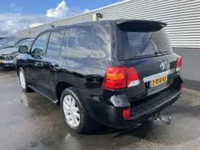 Toyota Land Cruiser (2014) thumbnail 18