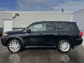 Toyota Land Cruiser (2014) thumbnail 3
