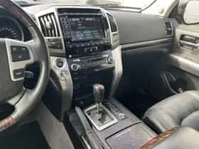 Toyota Land Cruiser (2014) thumbnail 39