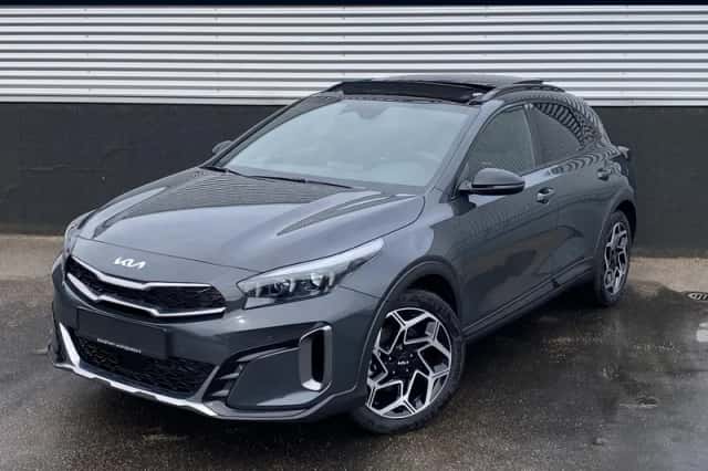 Kia XCeed (2025) thumbnail 1