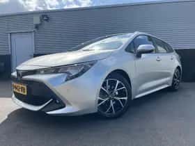 Toyota Corolla (2022) thumbnail 2