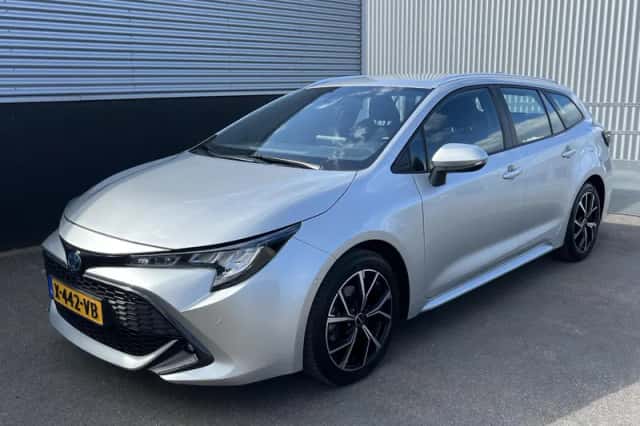 Toyota Corolla (2022) thumbnail 4
