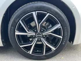 Toyota Corolla (2022) thumbnail 7