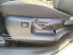 Toyota Yaris (2023) thumbnail 16